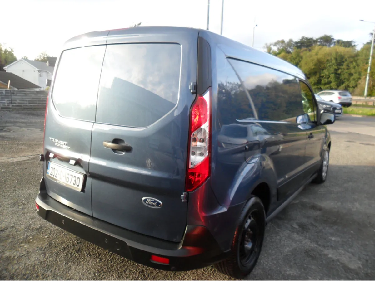 Ford Transit Connect LWB HP TREND 1.5 TD 120 M6 FW - Image 3