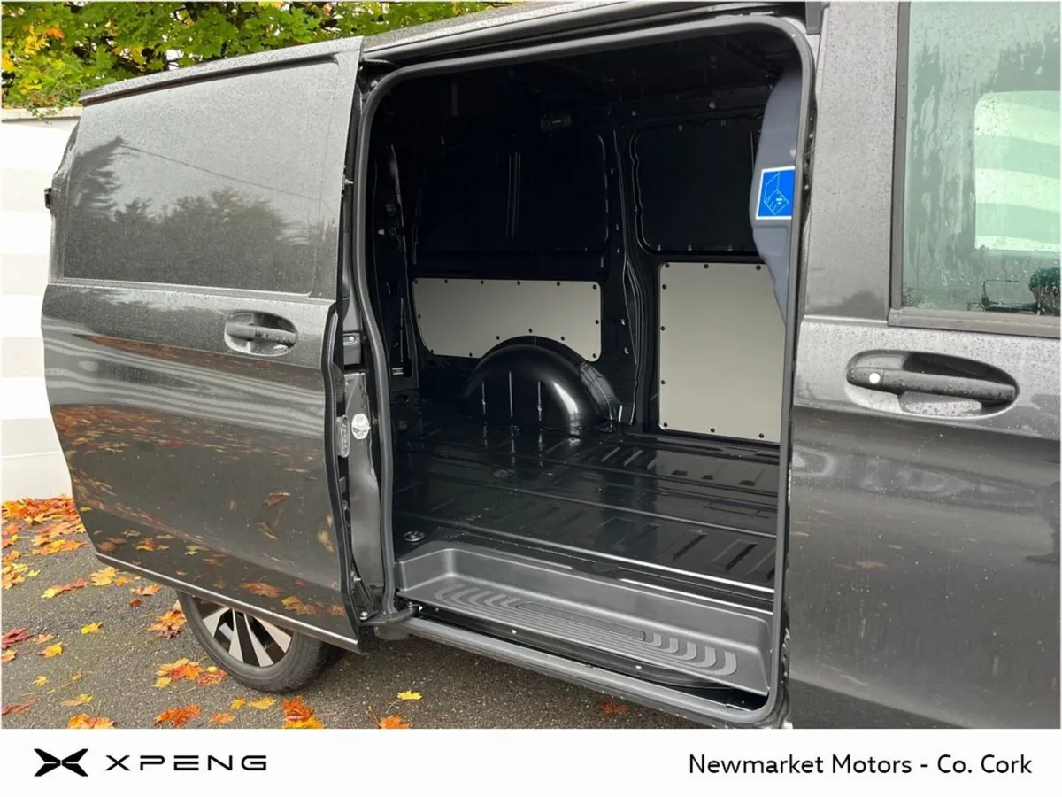 Mercedes-Benz Vito 119CDI Long Wheel Base Automat - Image 4