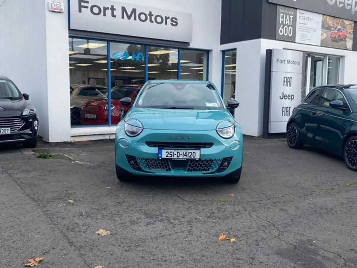 Fiat 600 LA Prima 1.2 100HP Hybrid - Image 2