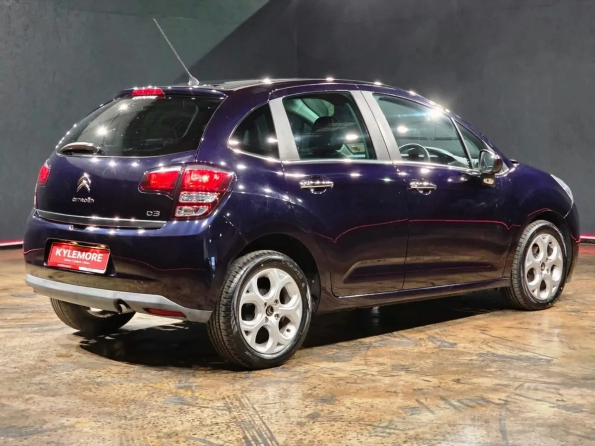 Citroen C3 1.2 PETROL AUTO - Image 4