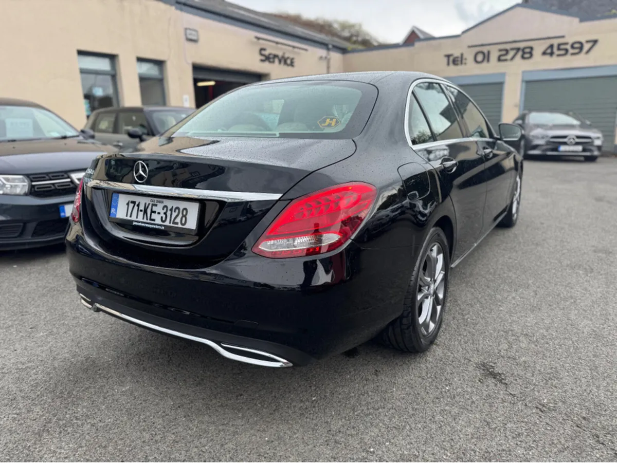 Mercedes-Benz C-Class C180 D AVANTGARDE 4DR - Image 3