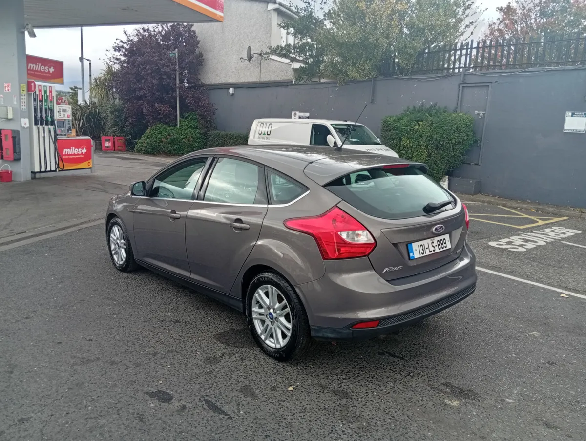 Ford Focus 2013 titanium - Image 4