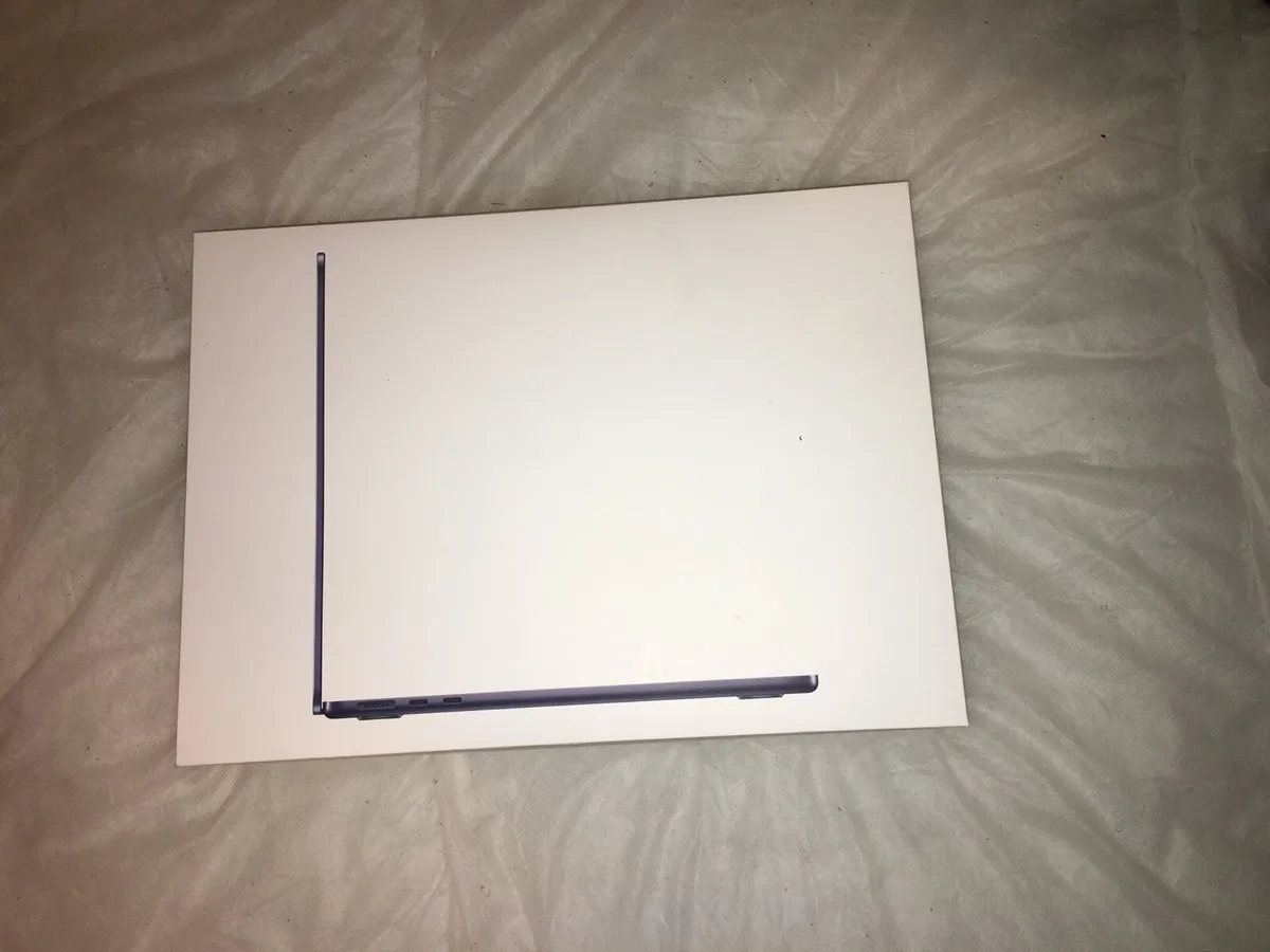MacBook Air 2025 M4 - Image 2
