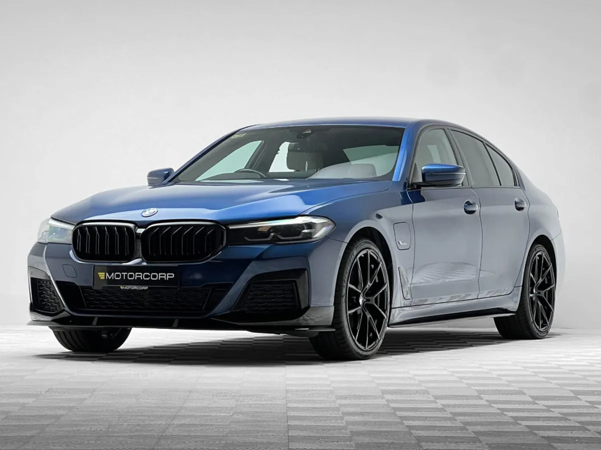 BMW 5-Series 530E M SPORT - Image 3