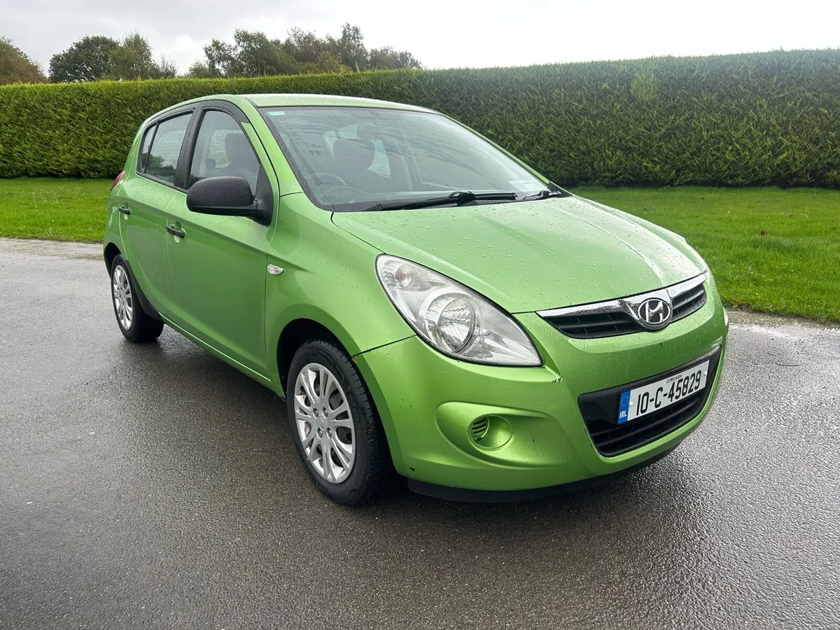 2010 Hyundai i20.. Long NCT, Tax & Newly Serviced - Image 2