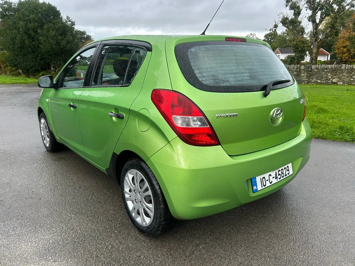 2010 Hyundai i20.. Long NCT, Tax & Newly Serviced - Image 3