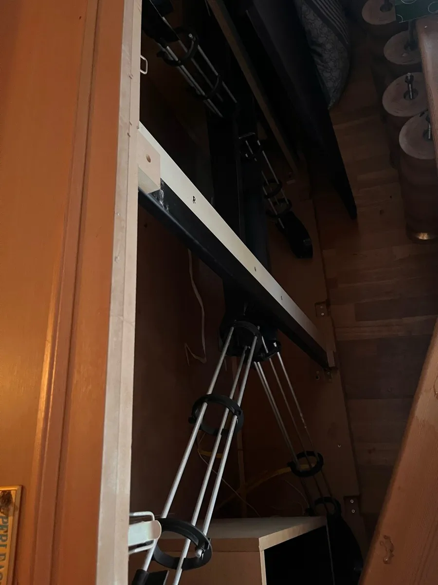Pool Table - Image 4