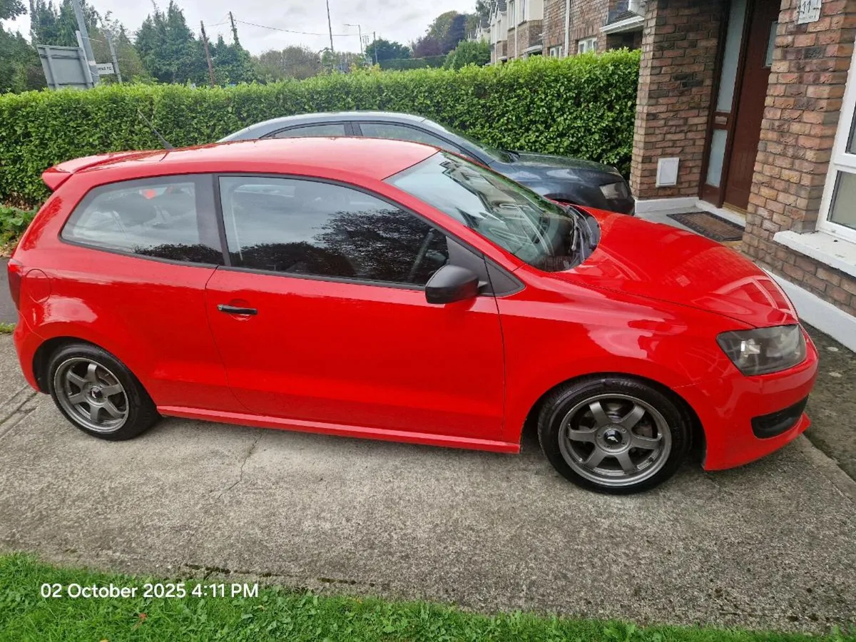 VW polo 2010 taxed and tested - Image 3