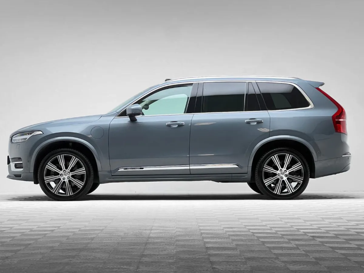 Volvo XC90 PLUS T8 RECHARGE AWD *7 SEATER* - Image 4