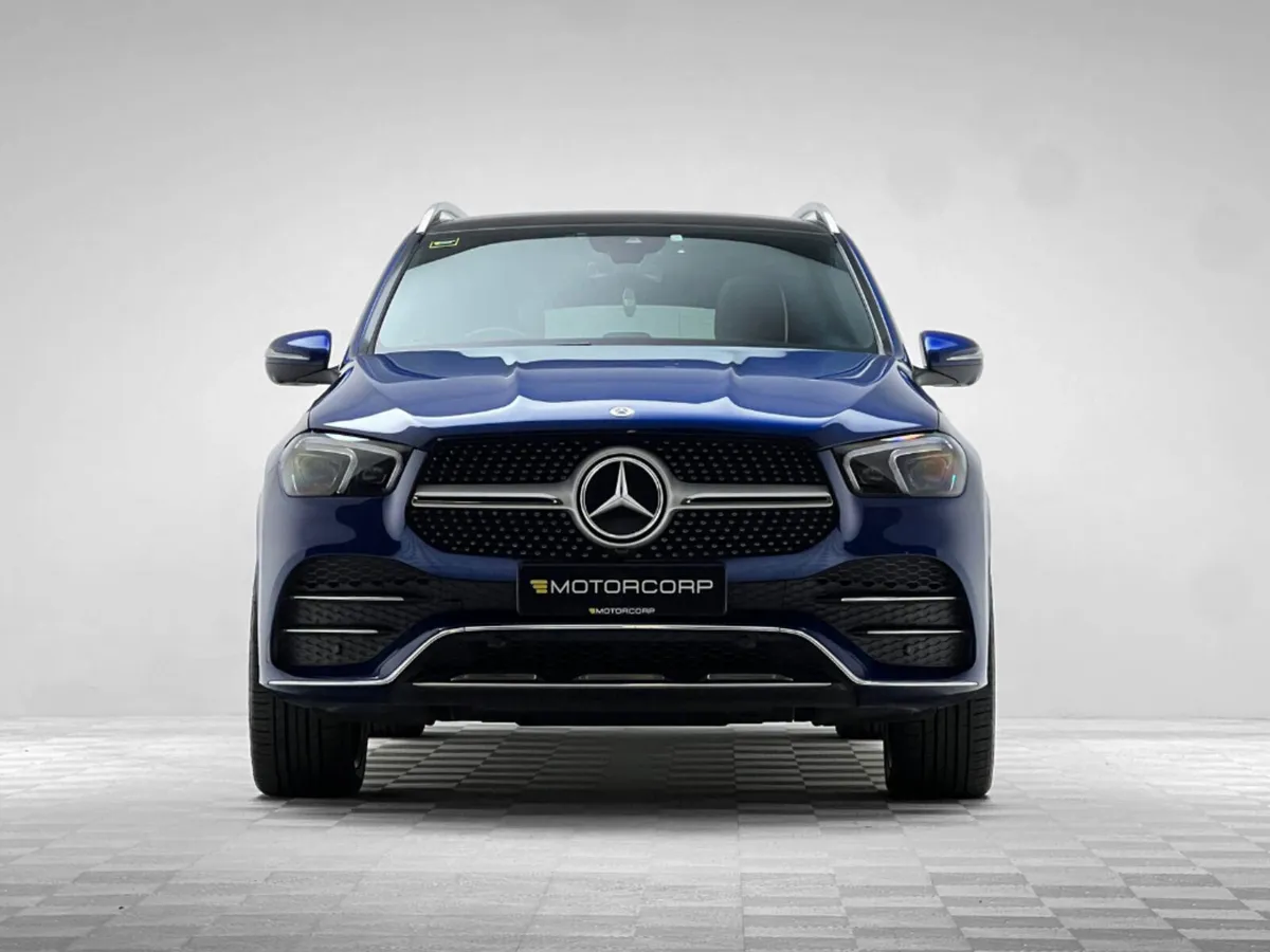 Mercedes-Benz GLE 300D AMG LINE PREM PLUS 4MATIC 7 - Image 2
