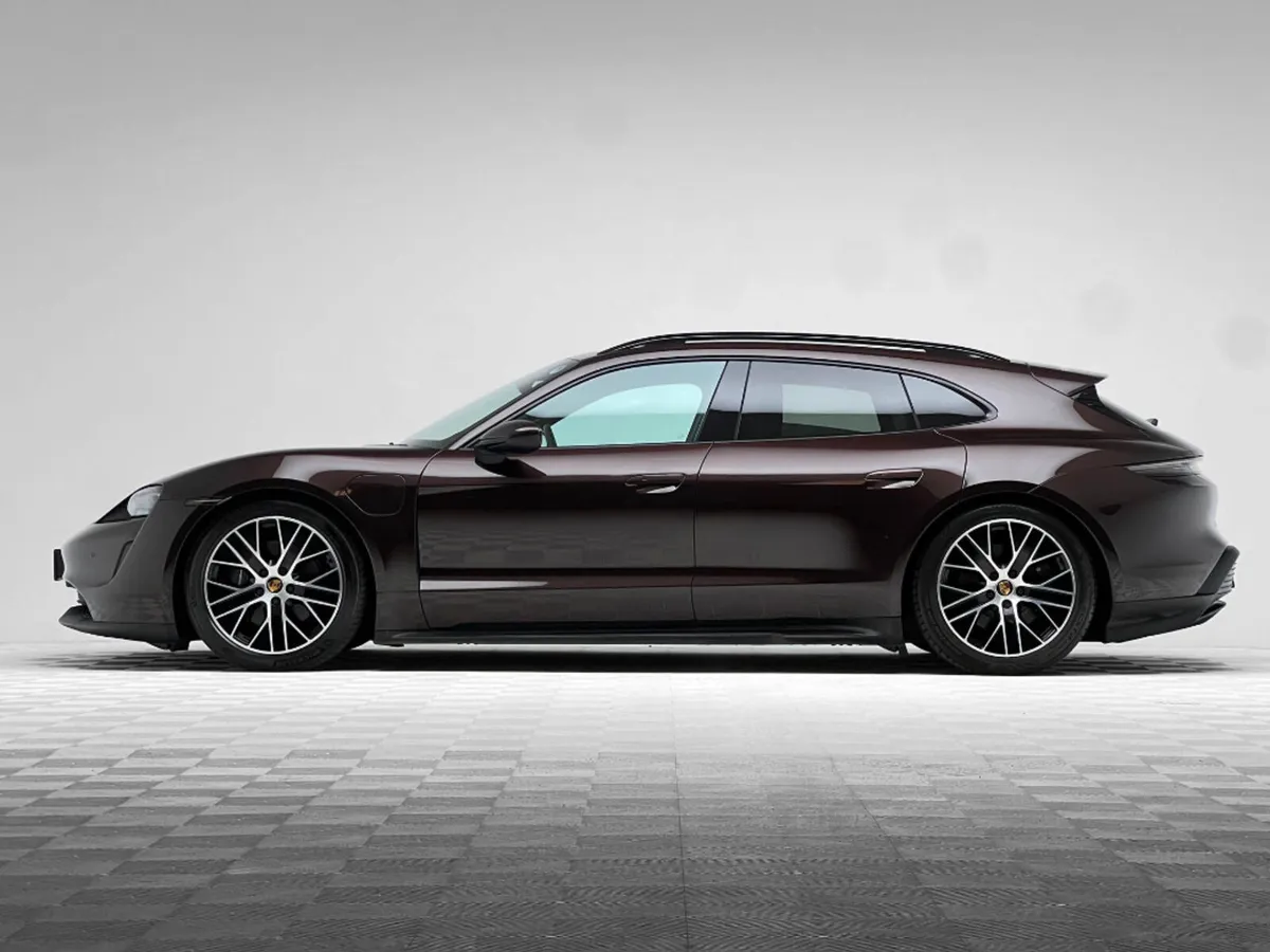 Porsche Taycan SPORT TURISMO *PAN ROOF* - Image 4