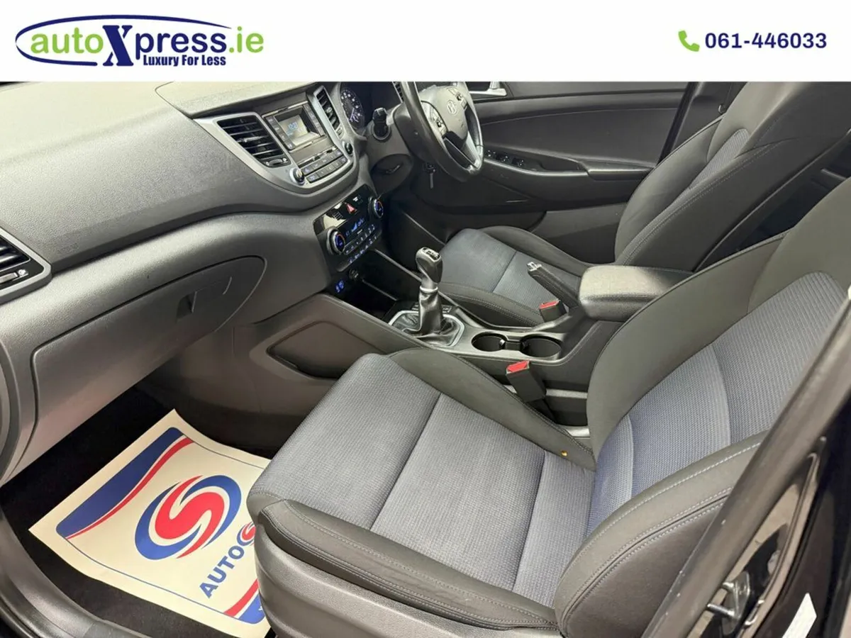 Hyundai Tucson 1.7 Crdi SE Bl/dr 5DR - Image 2