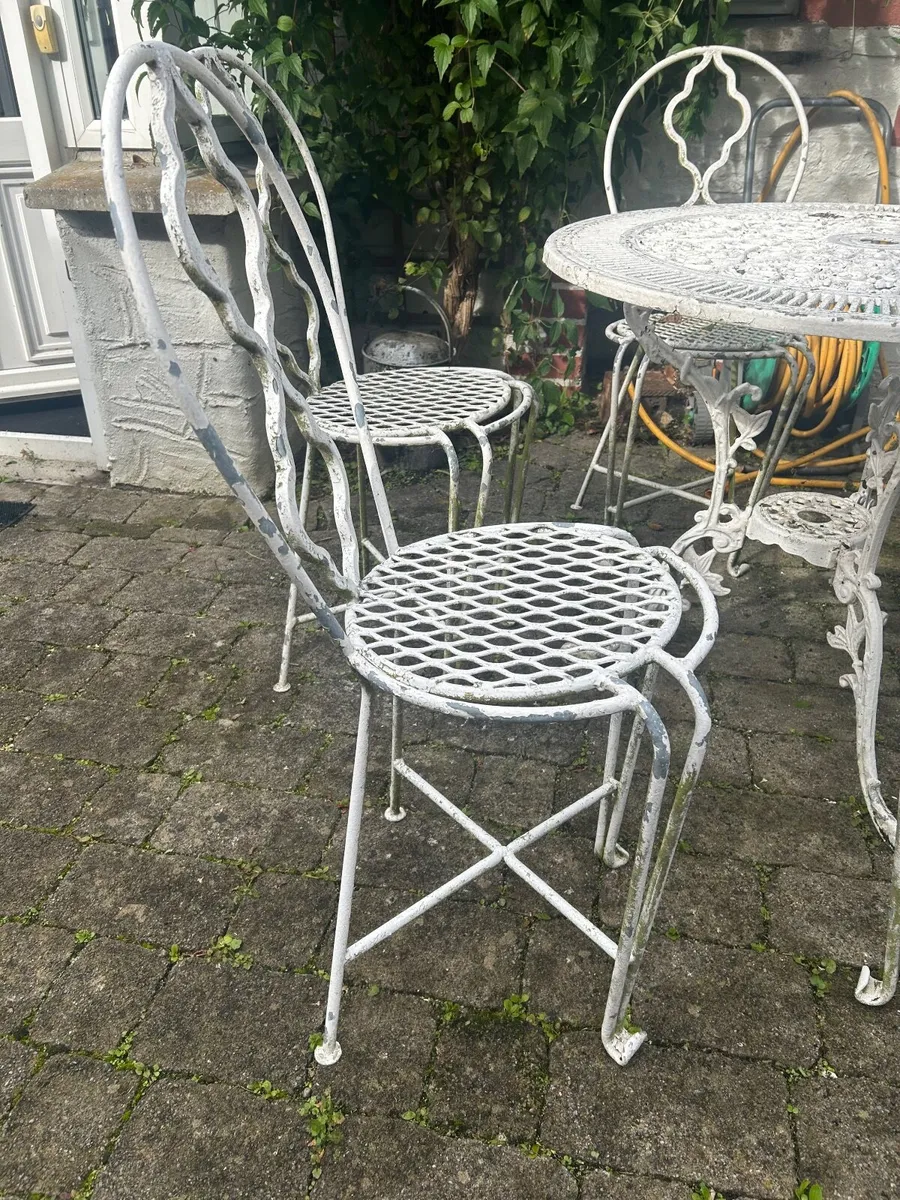 Garden Furniture - Image 2