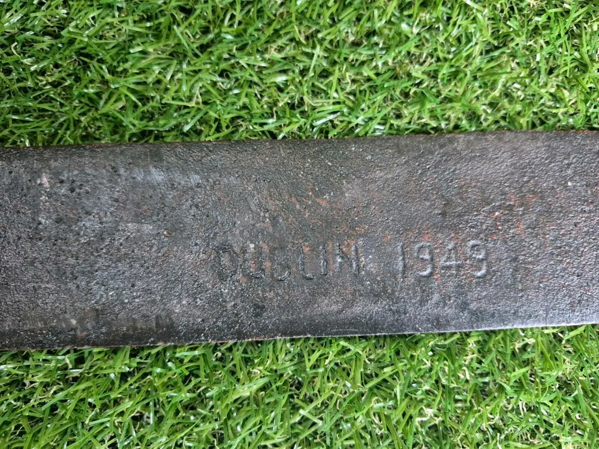 Licenced to sell tobacco metal sign - Image 3