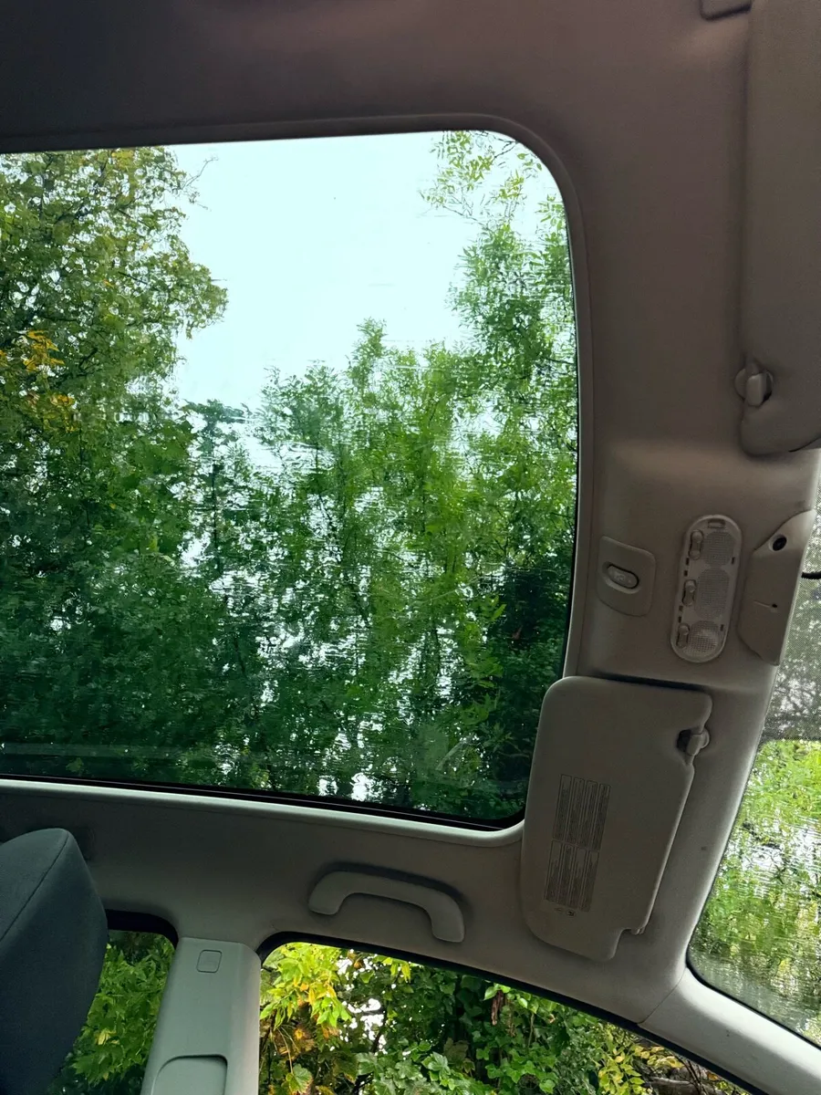 Nissan Qashqai +2 - Image 2