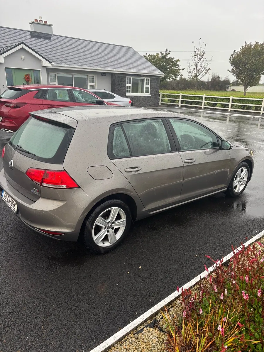 Volkswagen Golf TDI bluemotion - Image 4
