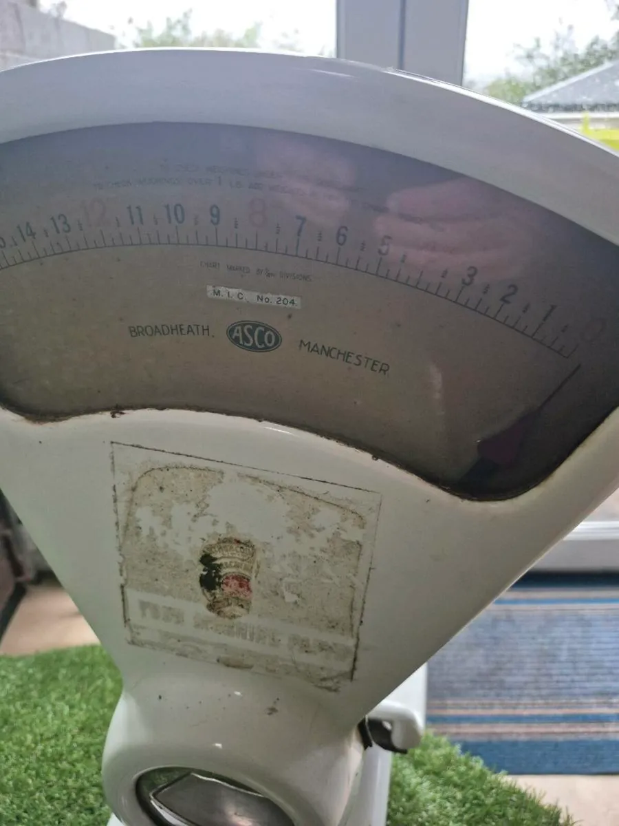 Vintage 2 sided ASCO shop scales - Image 3