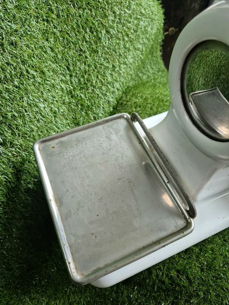 Vintage 2 sided ASCO shop scales - Image 4