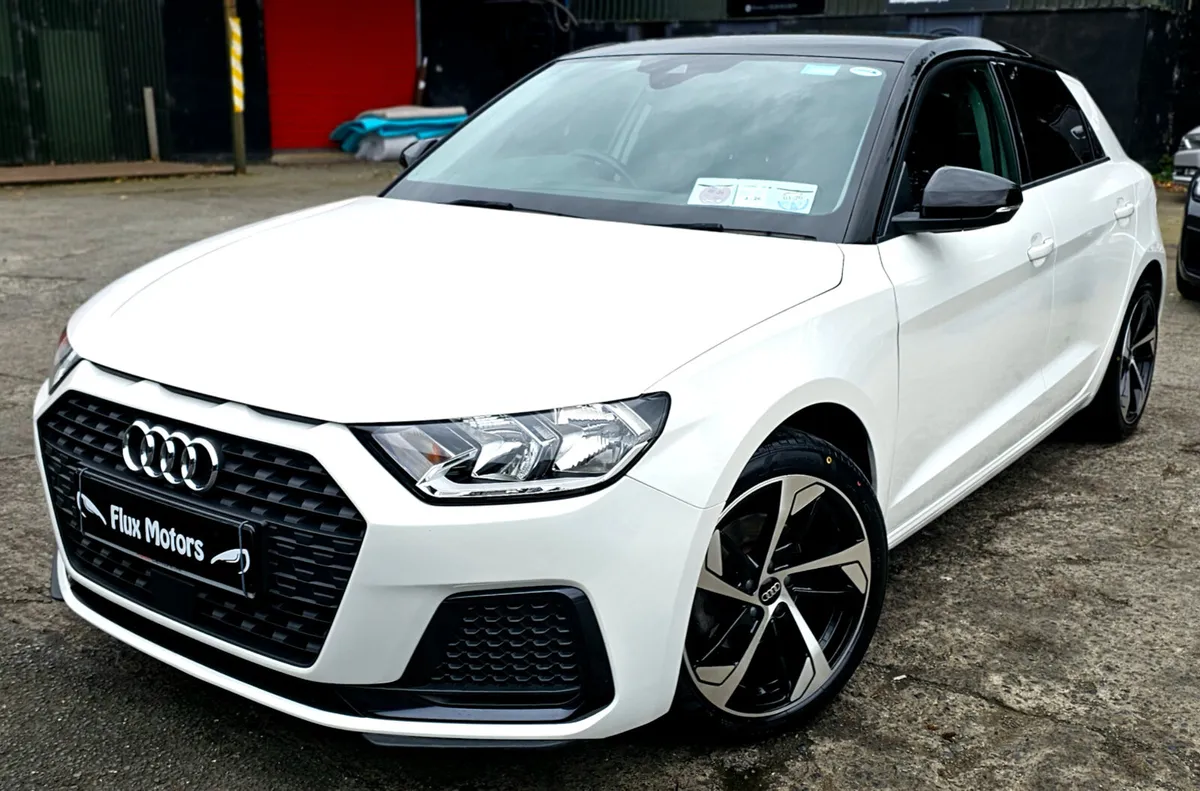 🔥 2022 Audi A1 30 TFSI Automatic Hatchback - Image 2