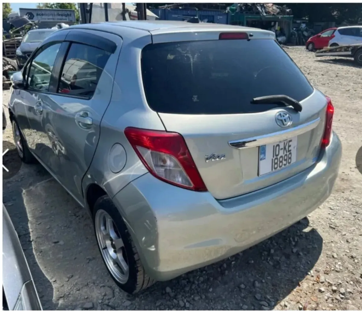 2010 Toyota Vitz 1.0 Automatic - Image 1