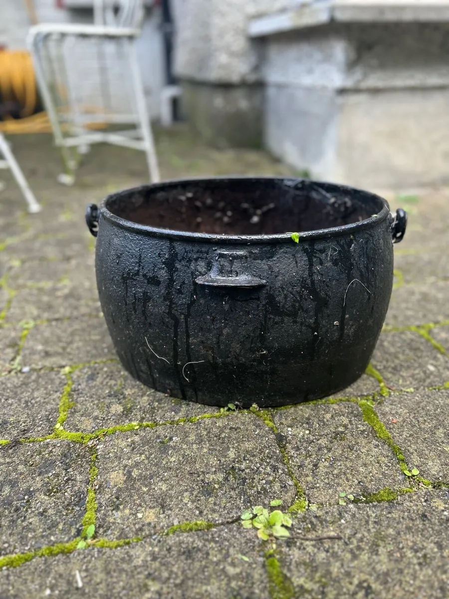 Antique Cast Iron Pot - Image 3