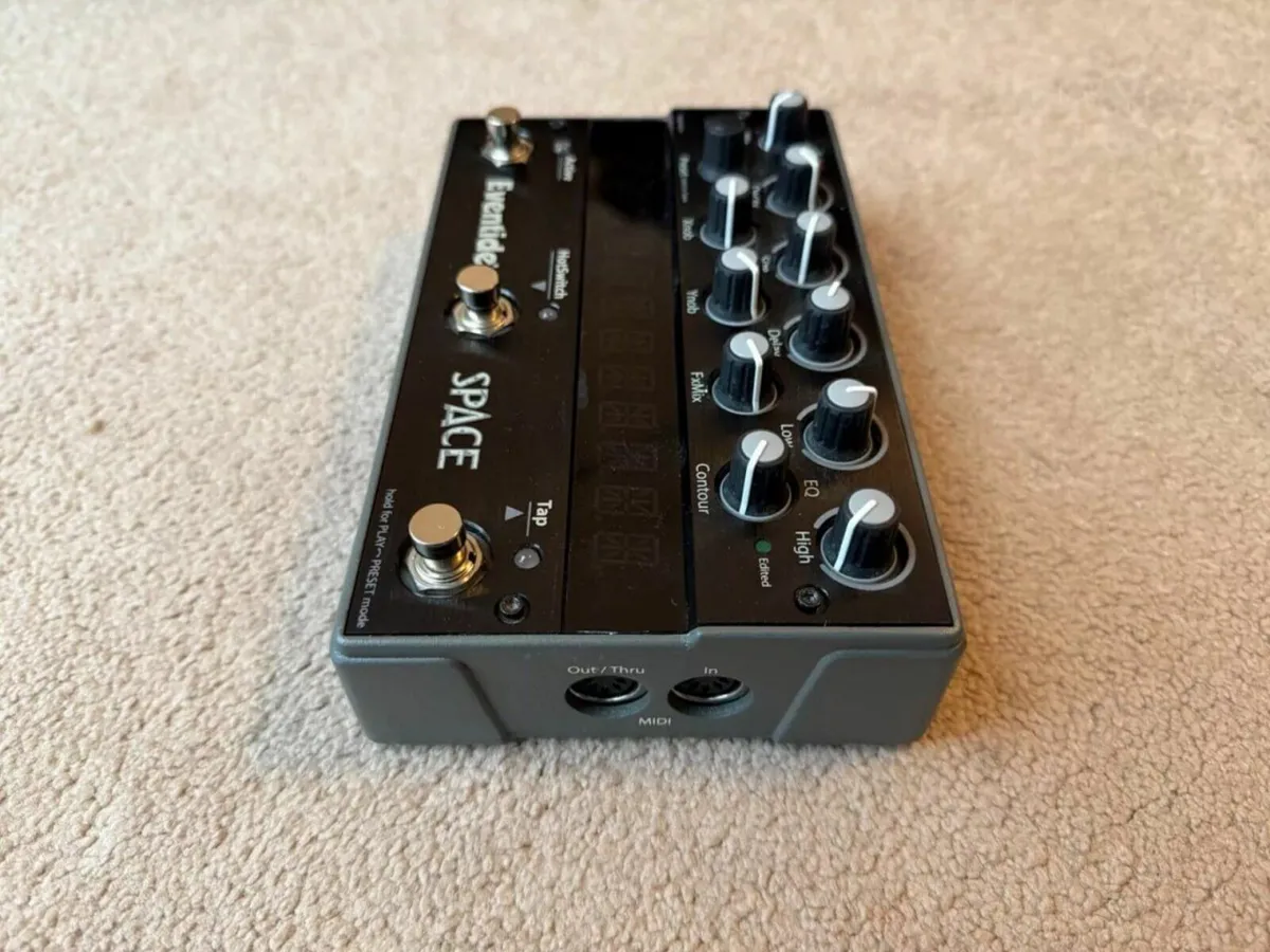 Eventide Space reverb pedal in perfect condition - Image 3