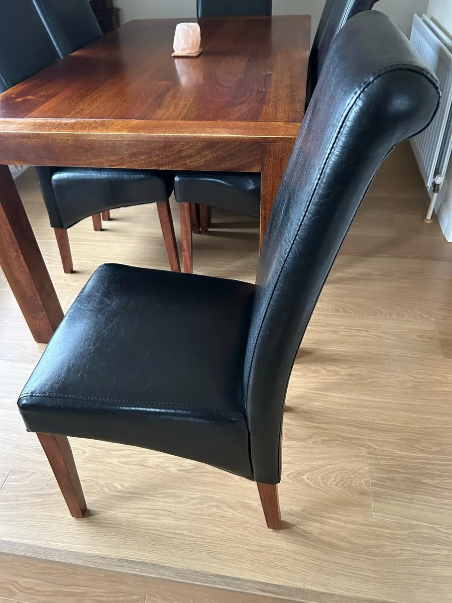 Dining table & 6 chairs - Image 2