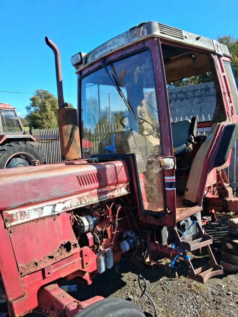 International 885xl Cab - Image 1