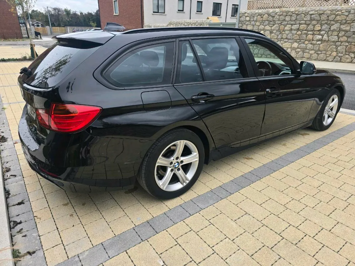 BMW 318D ESTATE AUTO / HUGE SPEC!! - Image 3