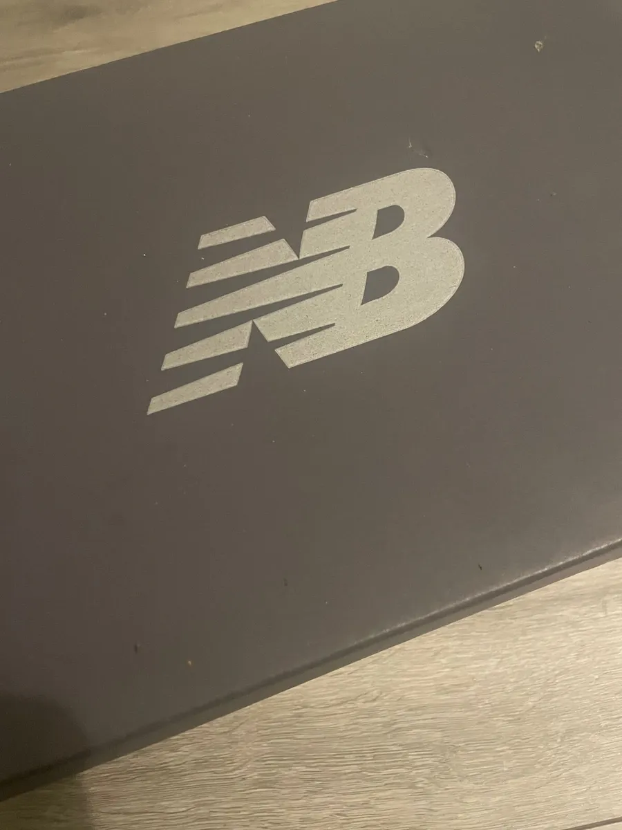 New Balance 2002r - Image 3