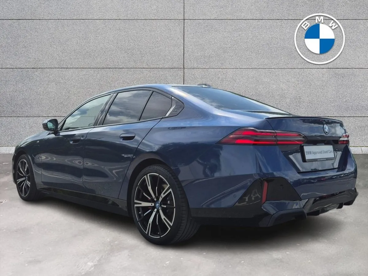 BMW 5 Series 530e M Sport Pro Saloon - Image 3