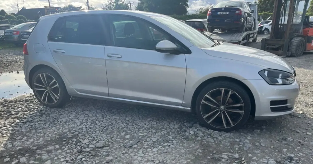 151 Vw Golf 1.6 Diesel not recorded engine damage - Image 4