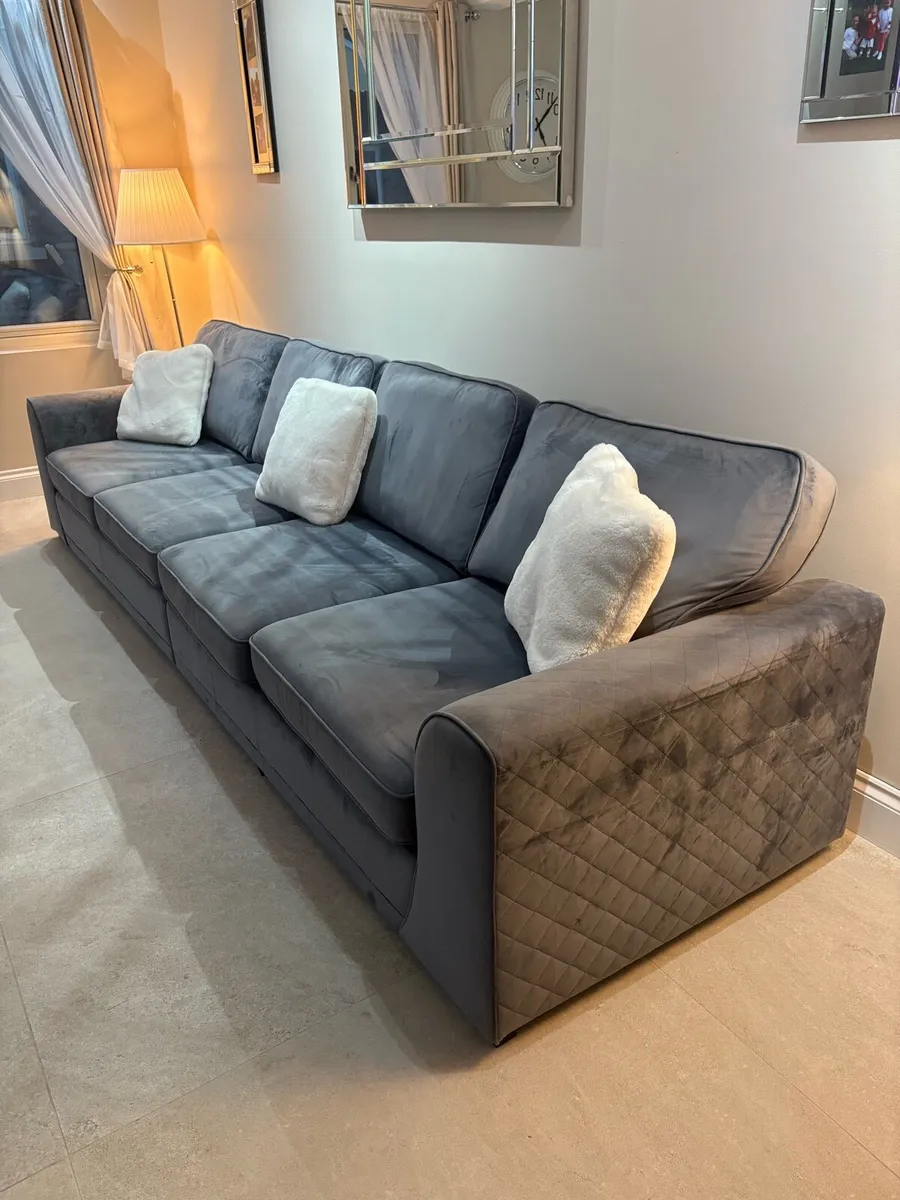 Sofa - Image 4