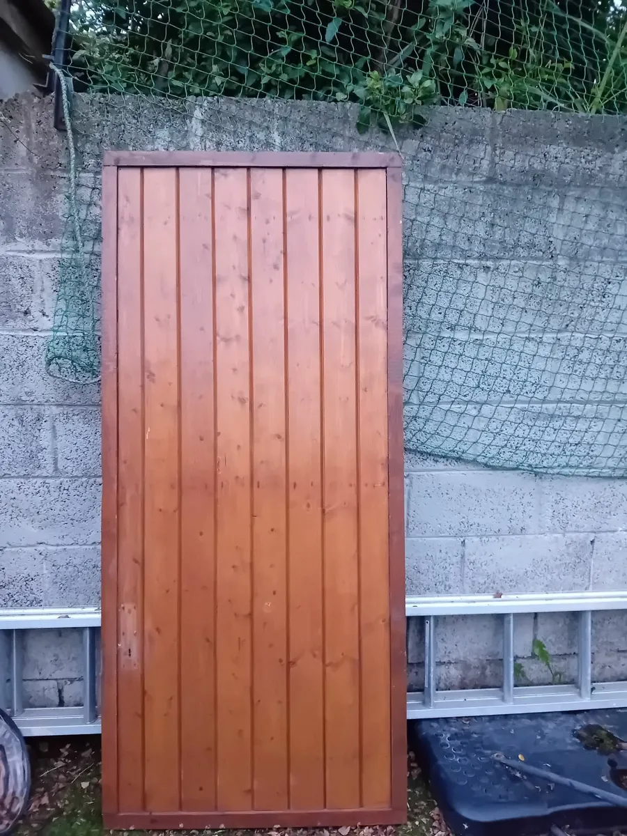 Wooden gate - Image 2