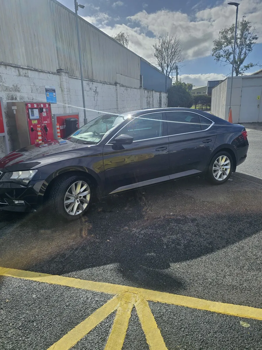 Skoda Superb - Image 3