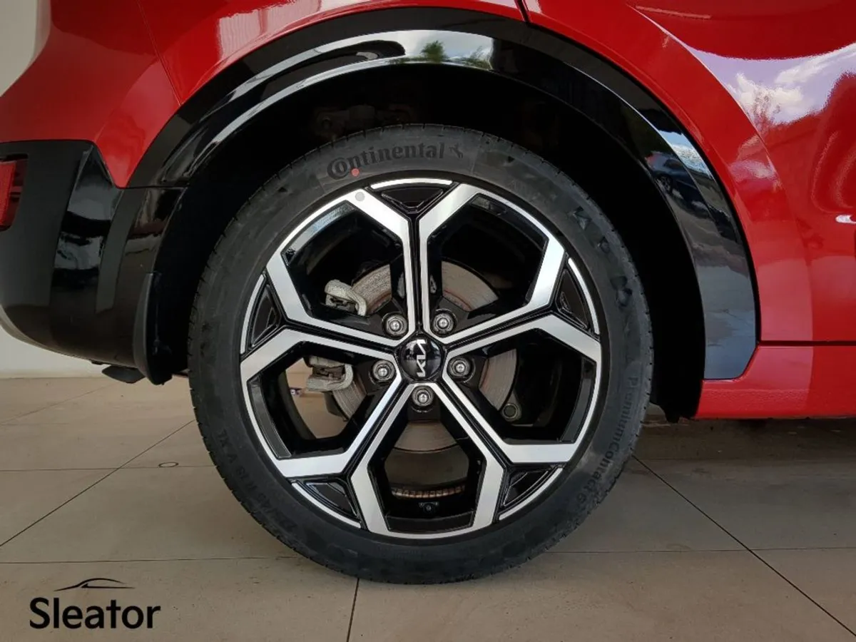 Kia Niro HEV K3 5DR Auto - Image 4