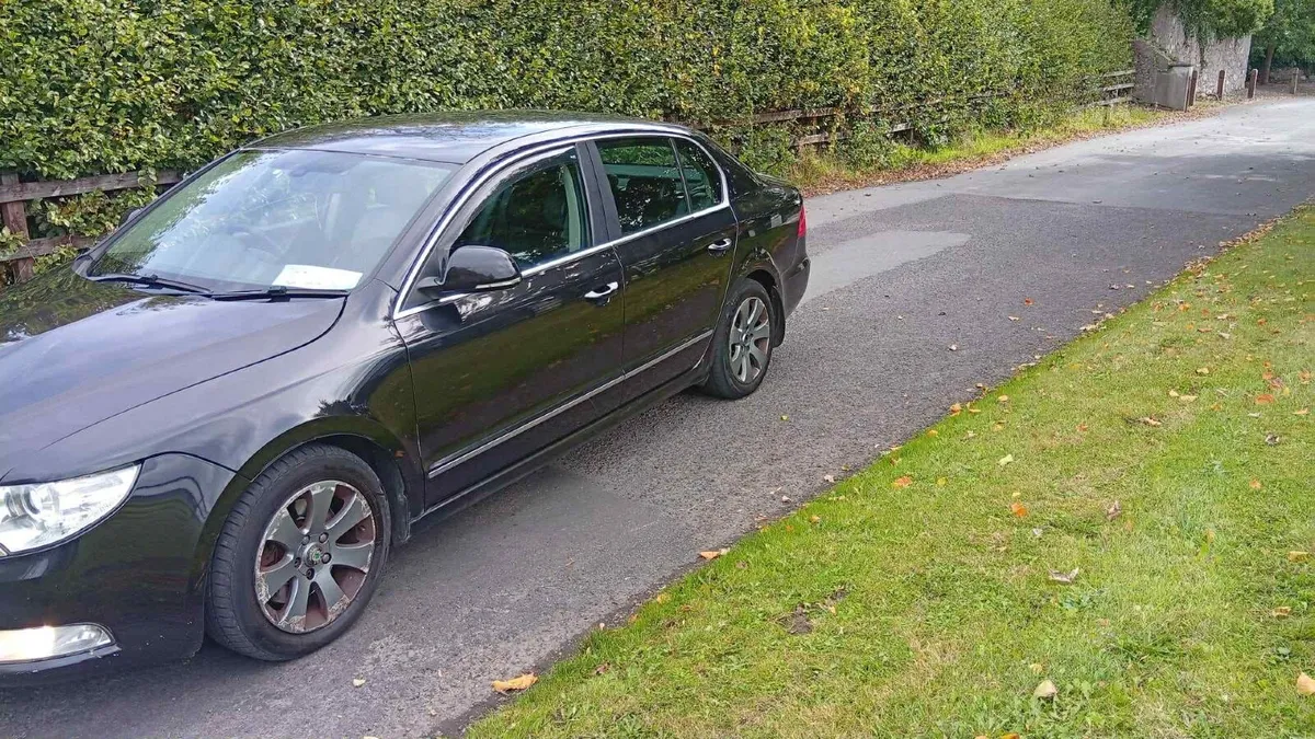 2012 Skoda Superb Diesel - Image 3