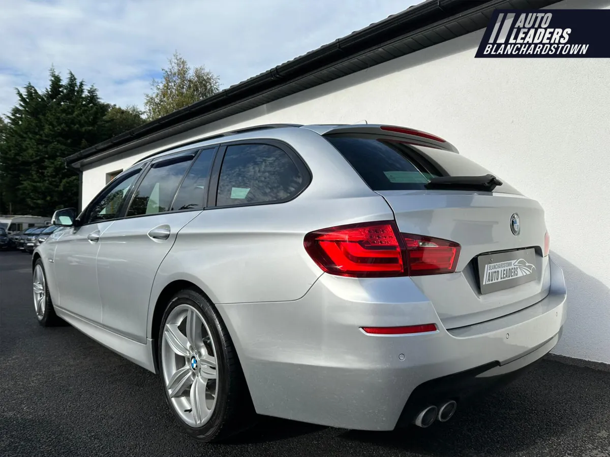 (132) BMW 520D F11 MSPORT TOURING AUTO LEATHER NAV - Image 4