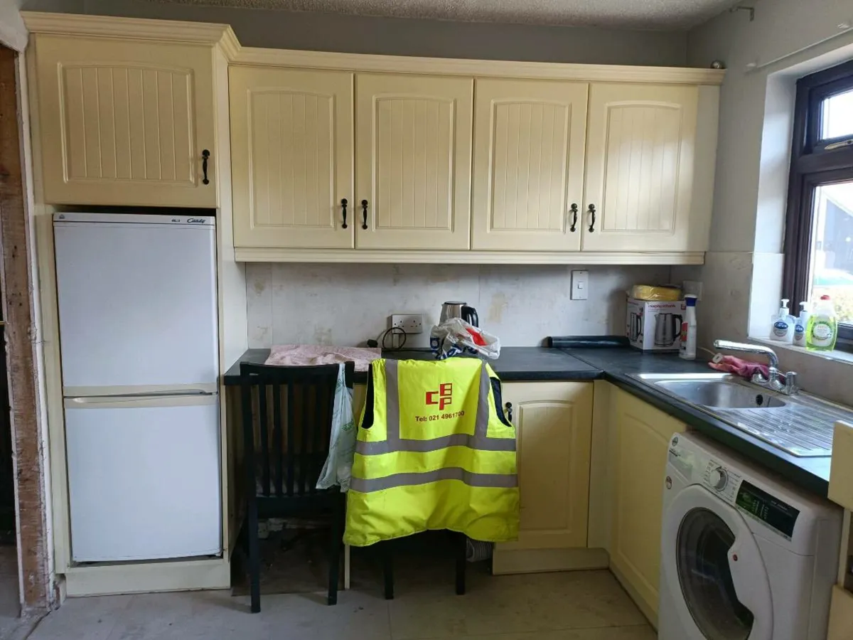 Kitchen - Image 2