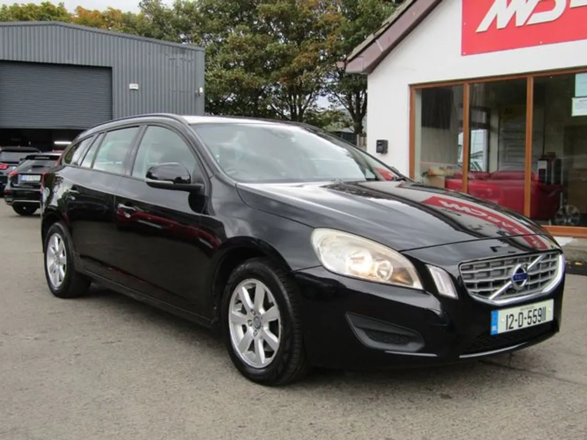 Volvo V60 1.6d D2 ES 115BHP 5DR - Image 2
