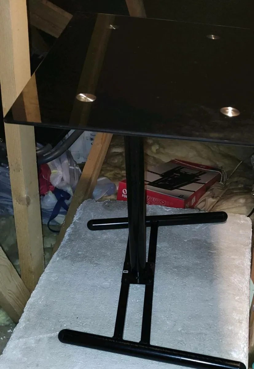 Laptop table - Image 1