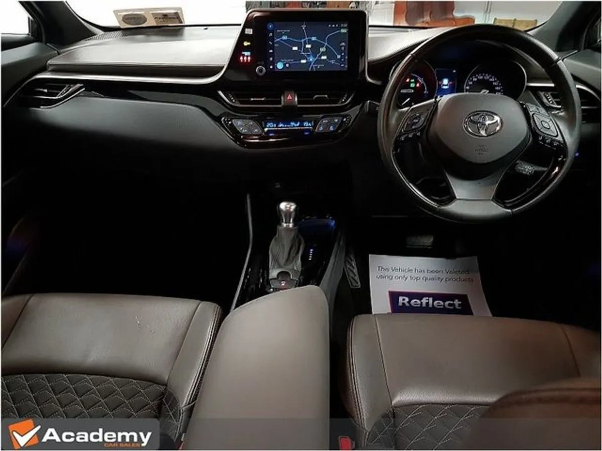 Toyota C-HR Hybrid SOL 4DR Auto - Image 2
