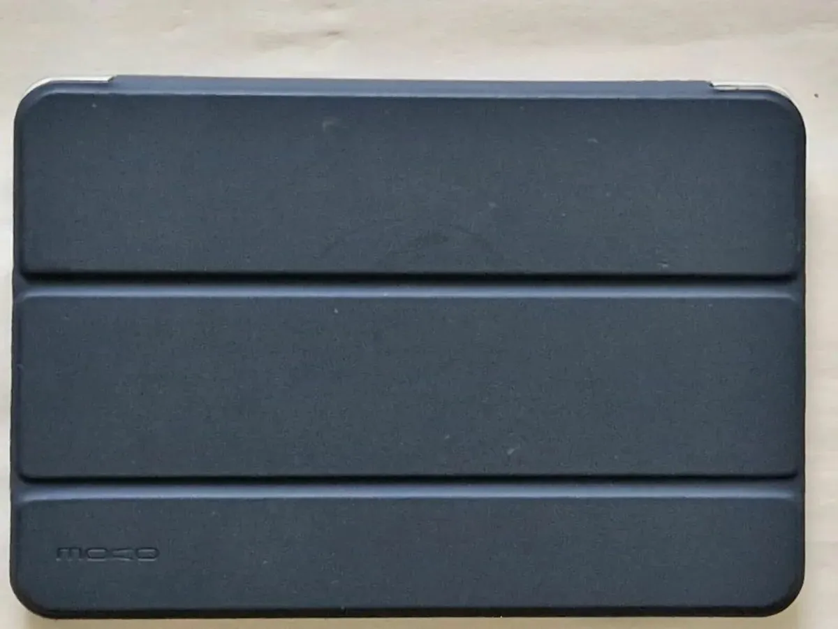 Amazon Fire HD 8 (12th Generation) 32GB with Case - Image 2