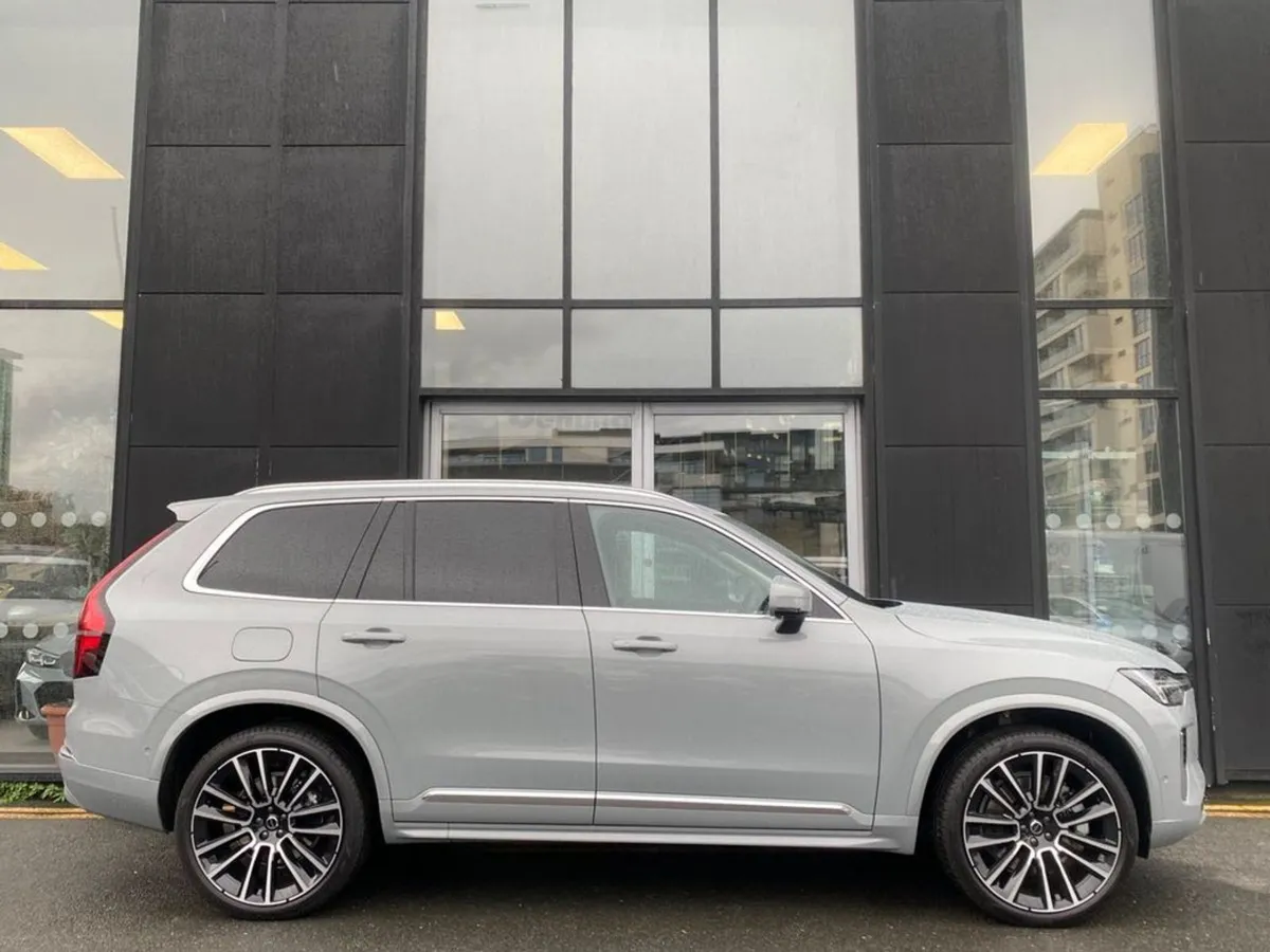 Volvo XC90 T8 Ultra AWD Auto Phev - Image 3