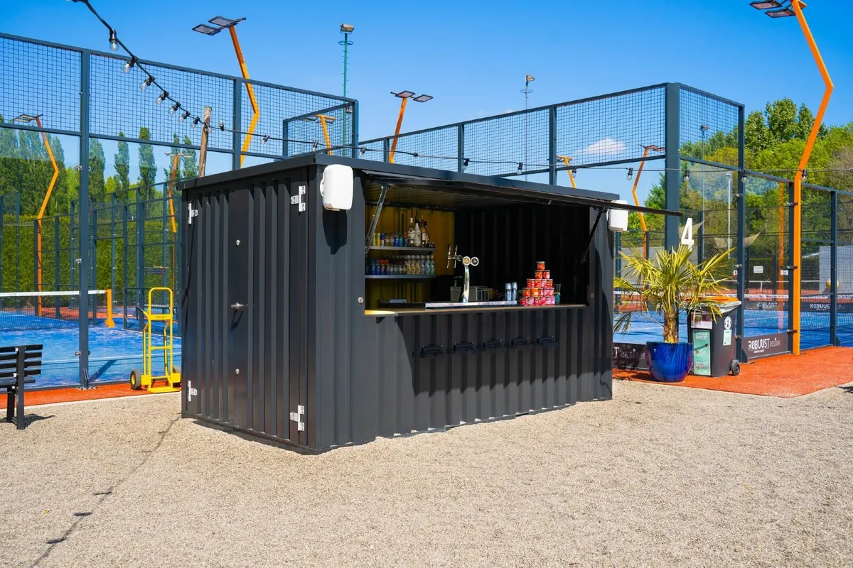 Container Store 4x2 XL in White RAL 9010 - Image 1