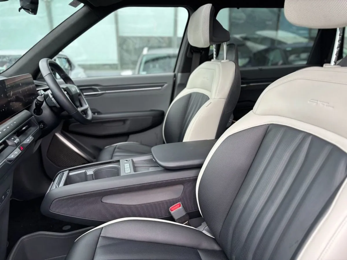 Kia EV9 GT Line (7 Seater) - Image 2