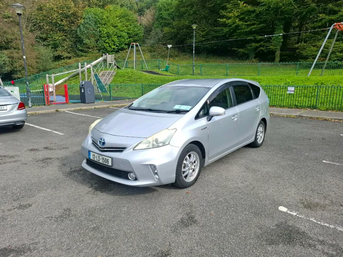 Toyota prius plus +