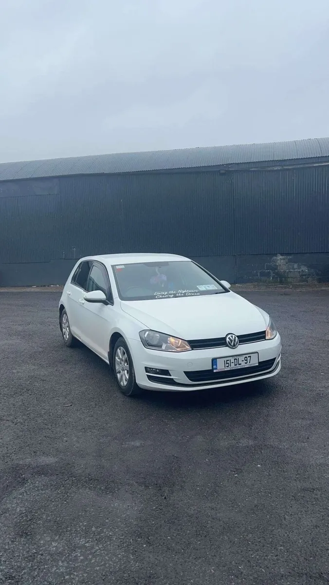 Volkswagen golf - Image 4