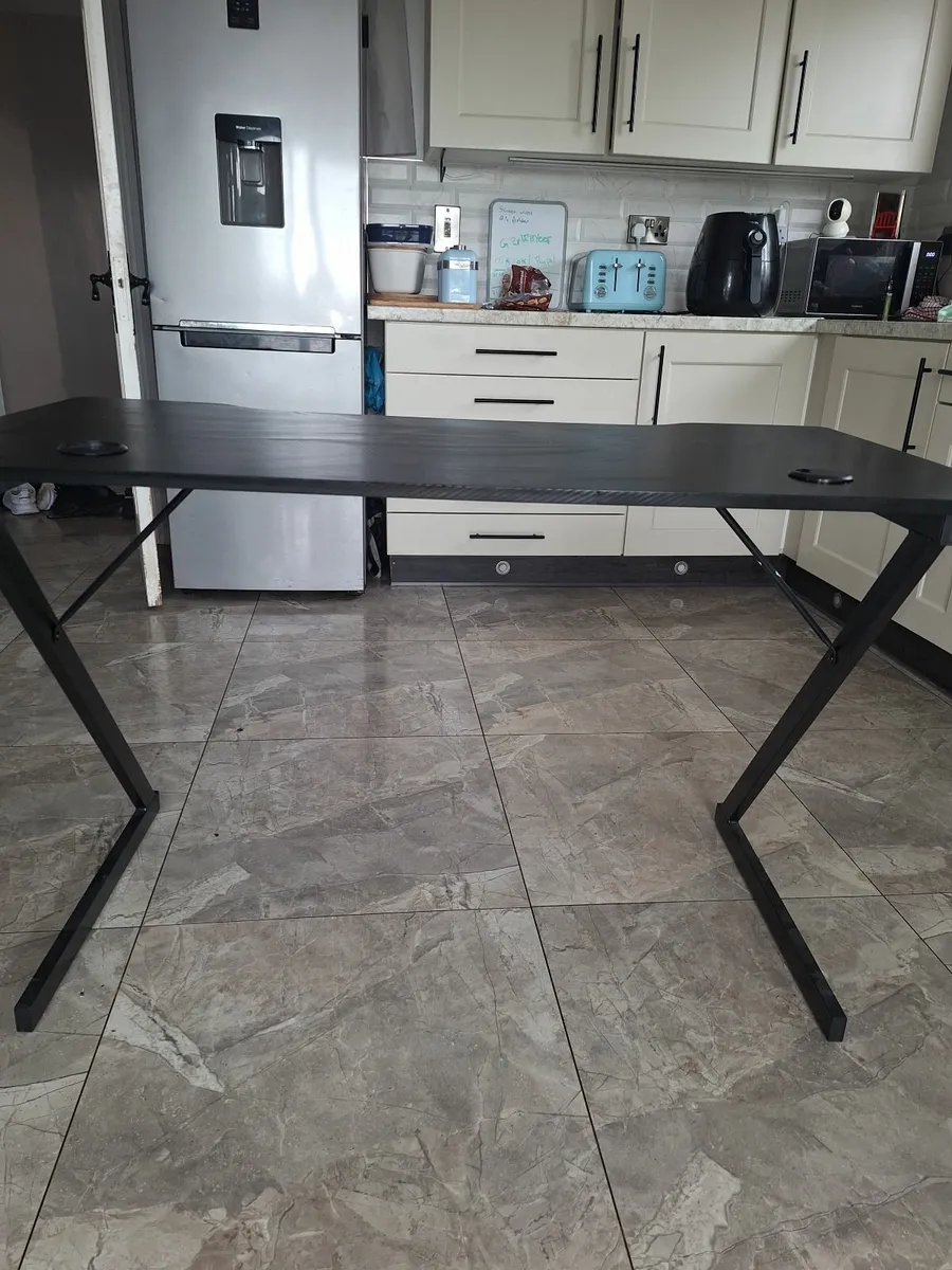Gaming desk - Image 4