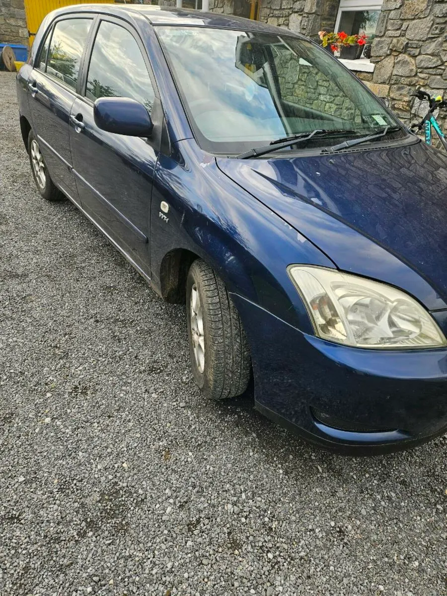 Toyota Corolla - Image 2